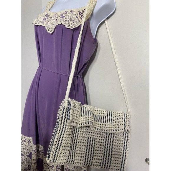 Antonello Tedde lux eco-conscious white-blue fabri - Picture 11 of 12